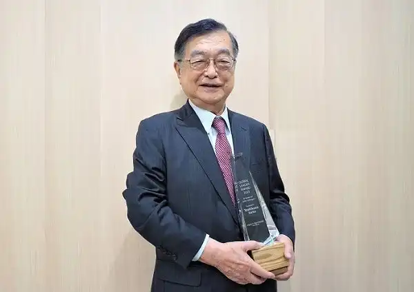 ルネサンス斎藤敏一氏、ジョン・ホルシンガー・グローバルリーダーシップ賞を受賞、フィットネス業界への貢献が評価