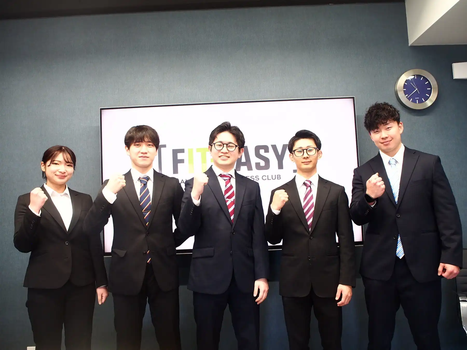 フィットイージーが初の新卒採用、5名の新戦力を迎え入れ、将来の中核人材育成へ